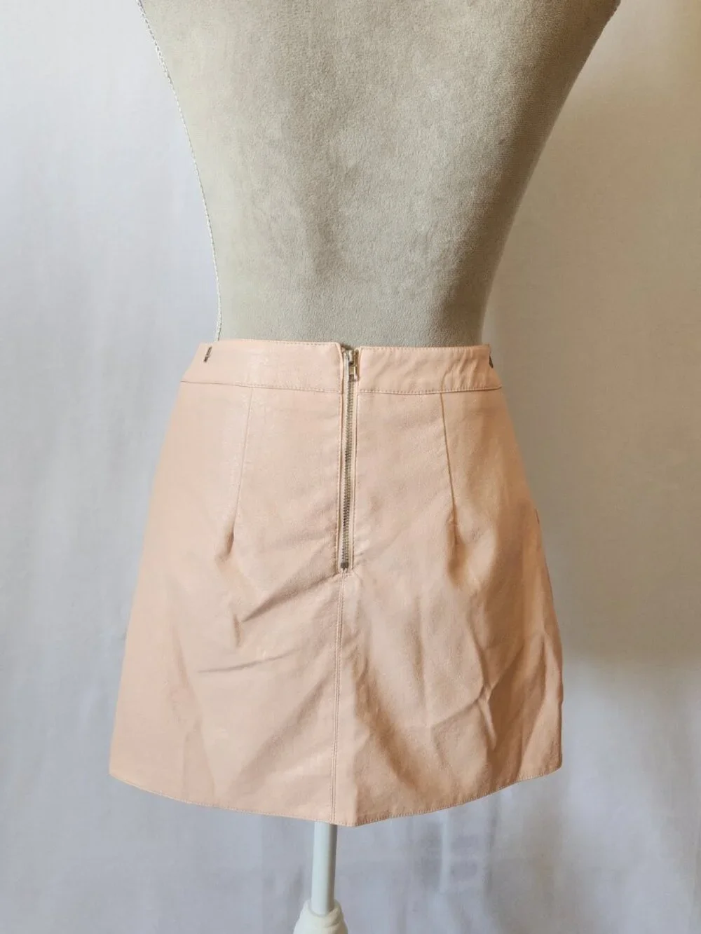Lulus Size Small Harley Blush Pink Vegan Leather Lined Pockets Zip Mini Skirt
